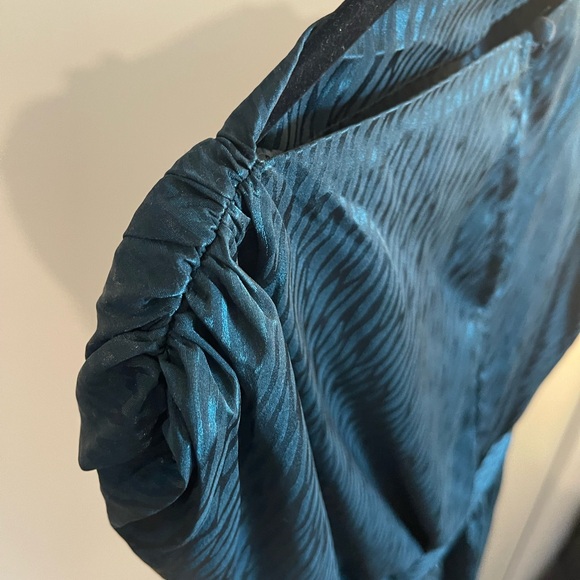 Karlie Belted Midi Dress - Green - Picture 5 of 7